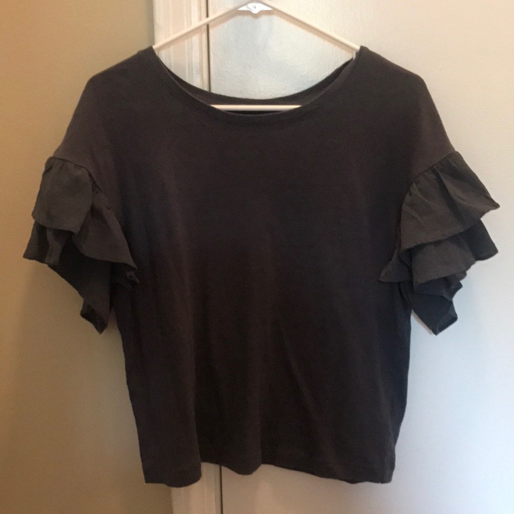 Express Ruffle Sleeve top XS